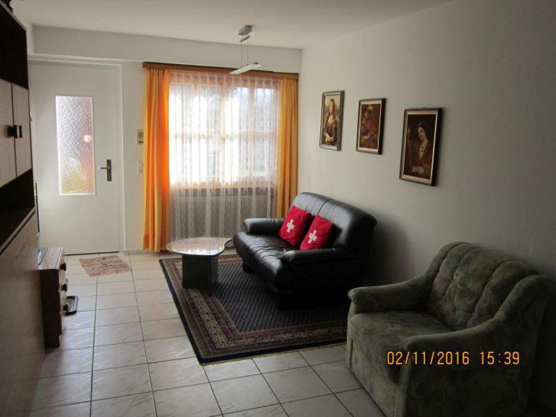 Flumina - Ferienwohnung Fuer Max. 4 Personen Φιλμς Εξωτερικό φωτογραφία